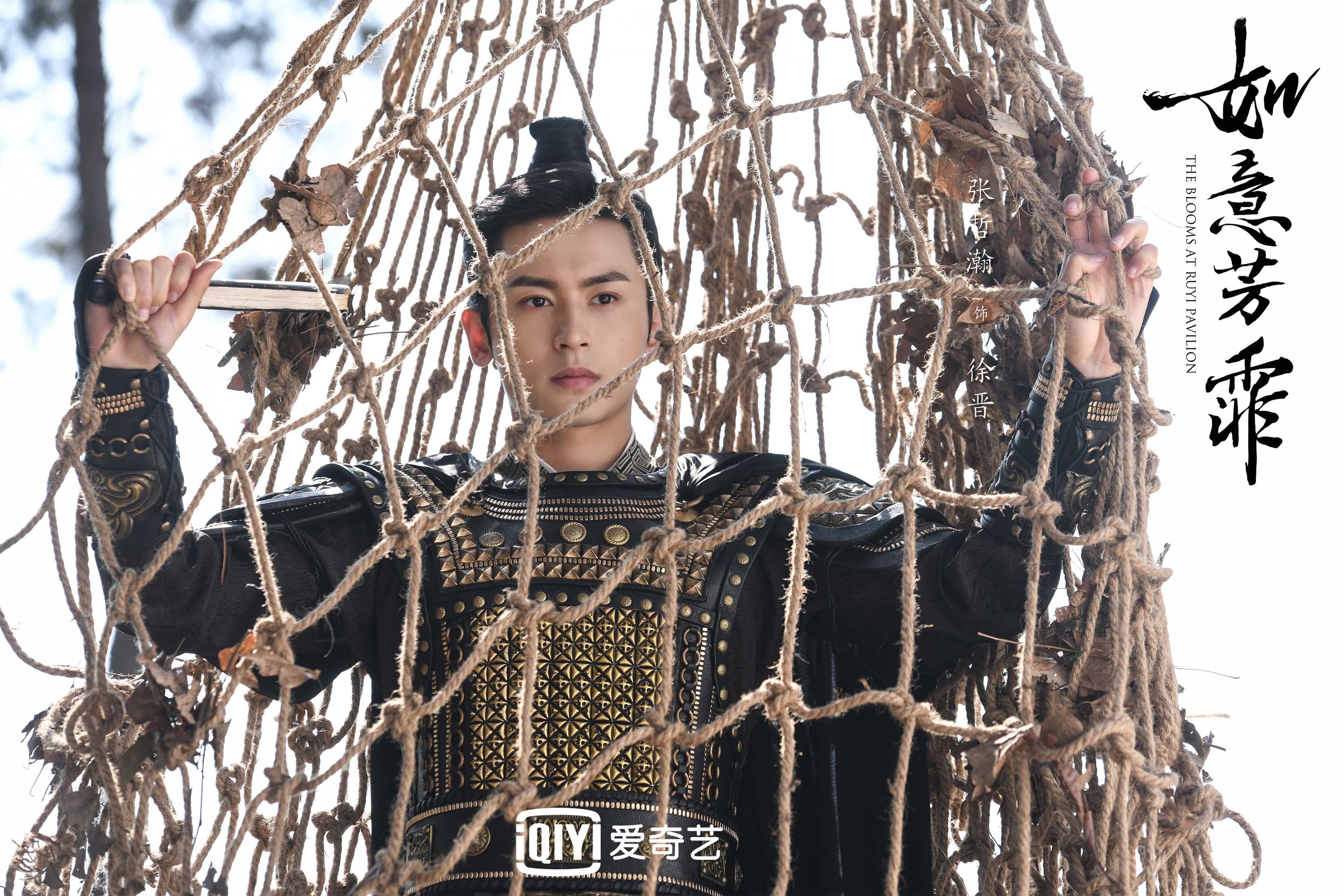 _梦幻天空跑：在云端奔驰的奇妙体验_，梦幻天空图片