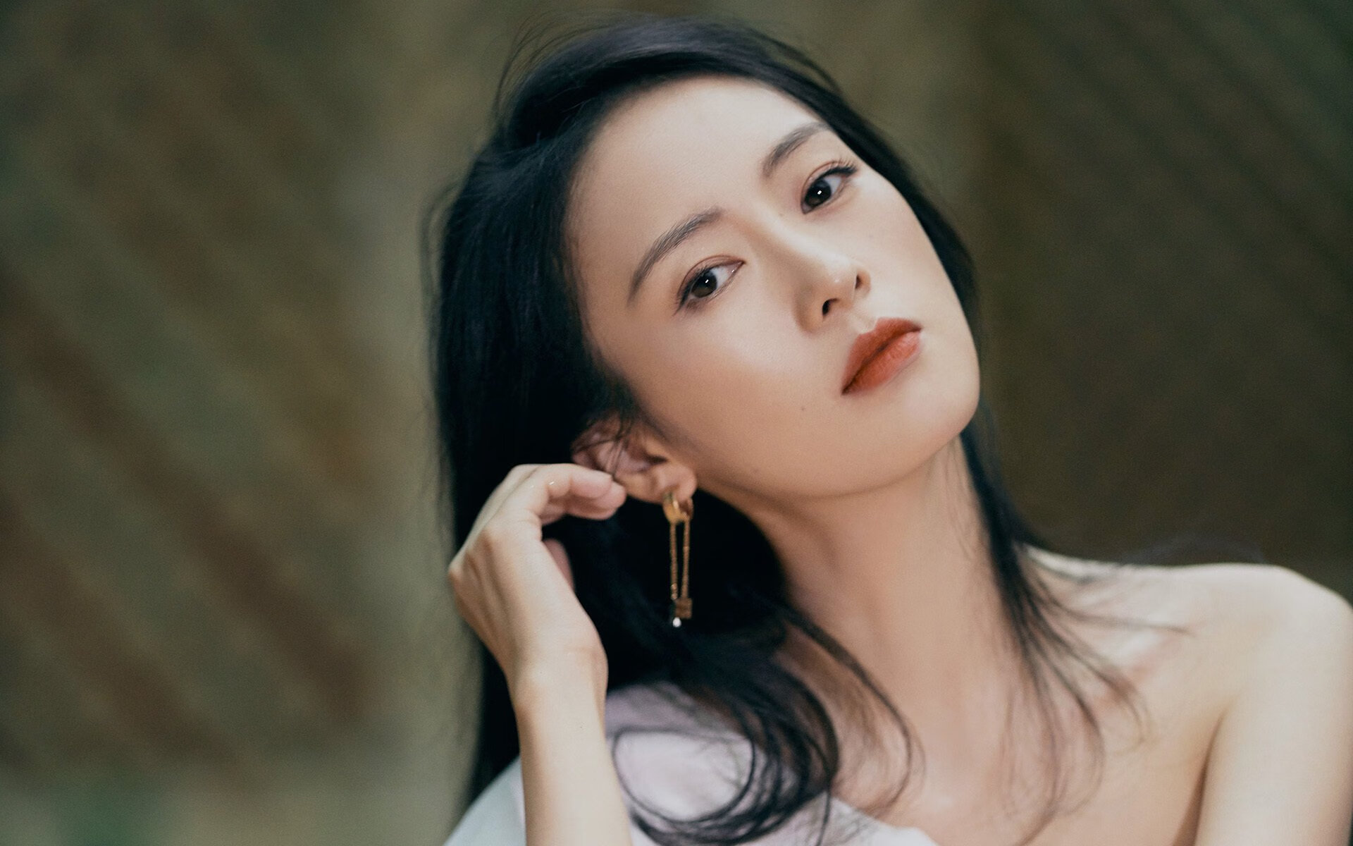 【队伍调整】赛季中期换人策略成胜负关键，啥时候换赛季